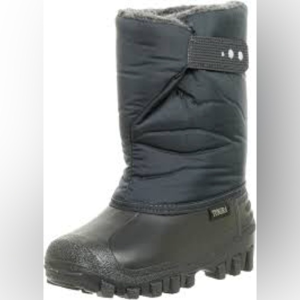 NWT Tundra Toddler Teddy Snow Boots in Navy in size c11